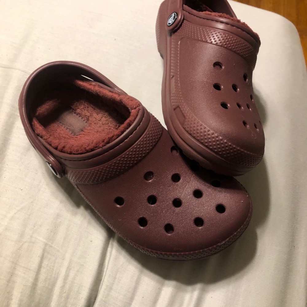 Crocs 7